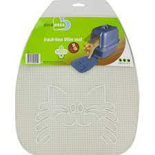 Vanness track-less mat