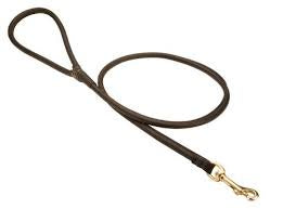 Round leather lead Black 11/4" X72"